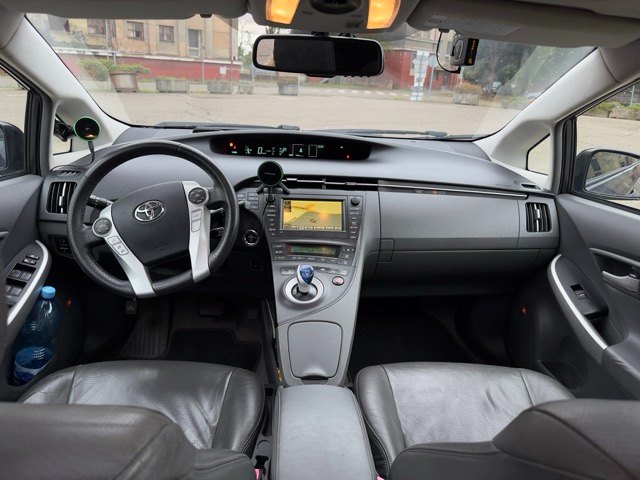 Toyota Prius 8